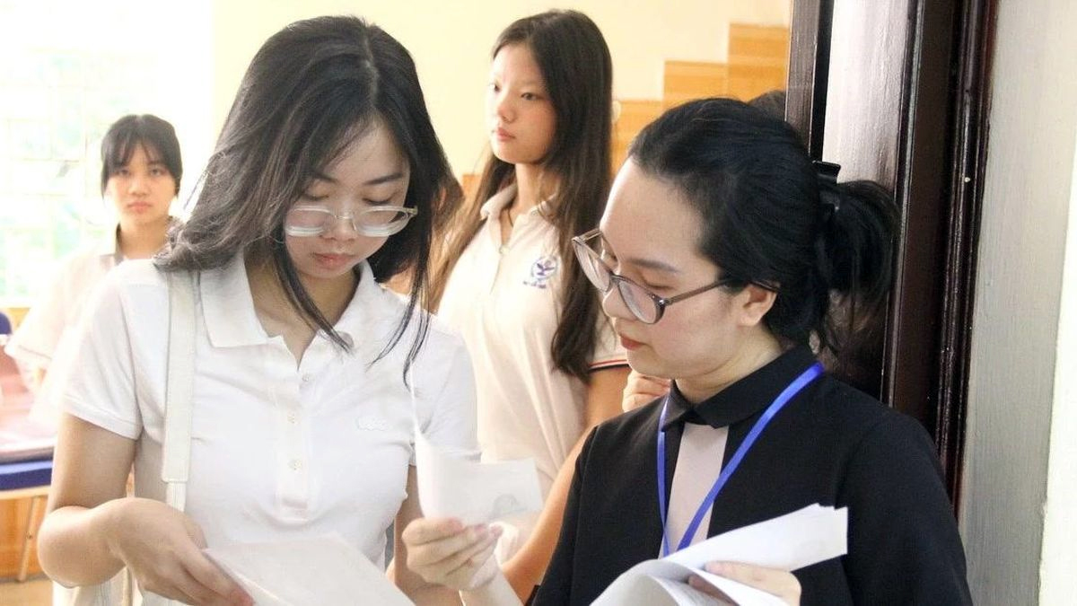 7,500명이 490자리를 두고 싸운다 - 베트남 영재학교 전쟁의 민낯