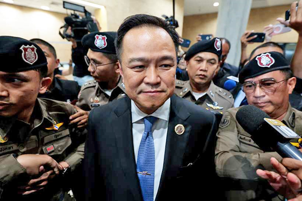 태국 왕당파 부미자이타이 압승 — 26년 혼란 끝