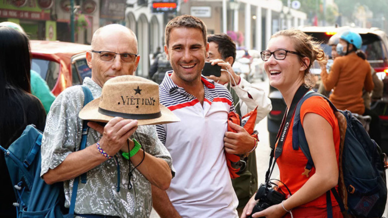 오늘의 이슈  •  2026년 4월 10일 (금)